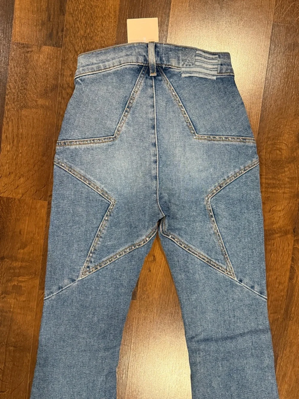NWT Revice Venus Flares Stargirl Jeans in size 23 - Picture 8 of 10